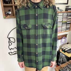 Vintage 2000s Field & Stream Green & Black Buffalo Check Flannel - Size XXL